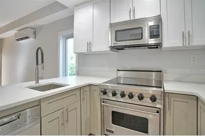 132 Jackson St #1N, Hoboken, NJ 07030 - Photo 10
