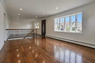 662 Ten Eyck Ave, Lyndhurst Township, NJ 07071 - Photo 8