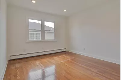 662 Ten Eyck Ave, Lyndhurst Township, NJ 07071 - Photo 14