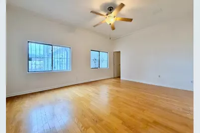 514 Monastery Pl #2R, Union City, NJ 07087 - Photo 2