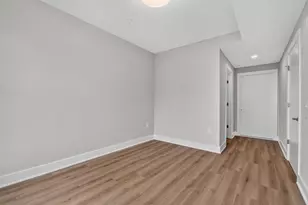 72 Vroom St, Jersey City, NJ 07306 - Photo 8
