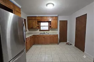 4527 Brown St, Union City, NJ 07087 - Photo 10