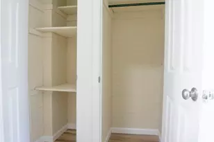 576 Newark Ave, Jersey City, NJ 07306 - Photo 8