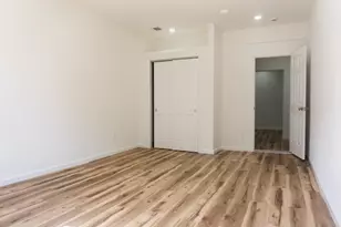 576 Newark Ave, Jersey City, NJ 07306 - Photo 8