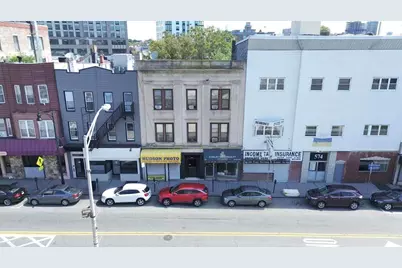 576 Newark Ave #2L, Jersey City, NJ 07306 - Photo 2