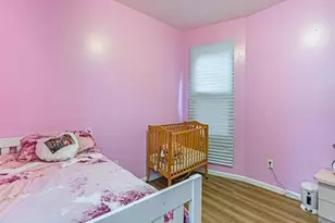 34 Wegman Pkwy, Jersey City, NJ 07305 - Photo 12