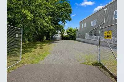 35 West 8th St, Bayonne, NJ 07002 - Photo 2