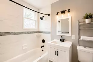 305 Cator Ave, Jersey City, NJ 07305 - Photo 6
