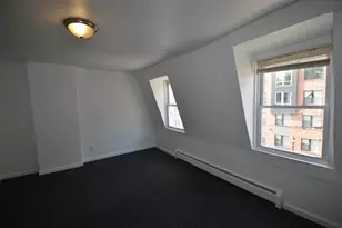 30 Yale Ave, Jersey City, NJ 07304 - Photo 4