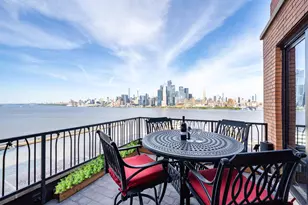 2 Constitution Ct, Hoboken, NJ 07030 - Photo 8