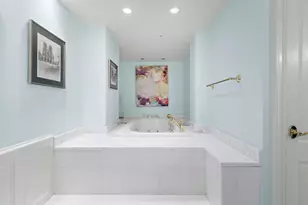 2 Constitution Ct, Hoboken, NJ 07030 - Photo 22