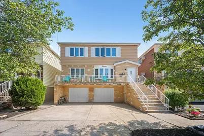13 Schuyler Pl West, Bayonne, NJ 07002 - Photo 4