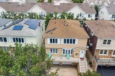 13 Schuyler Pl West, Bayonne, NJ 07002 - Photo 34