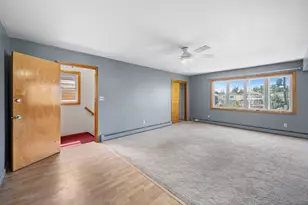 13 Schuyler Pl W, Bayonne, NJ 07002 - Photo 28