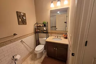 255 Laird Ave, Cliffside Park, NJ 07010 - Photo 16