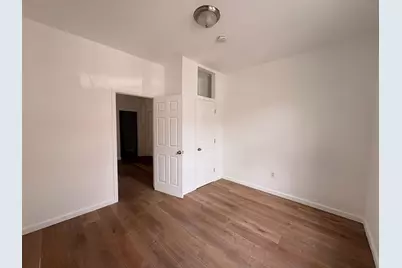 25 Rock St #2, Jersey City, NJ 07306 - Photo 4