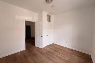 25 Rock St, Jersey City, NJ 07306 - Photo 4