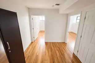 39 Newkirk Ave, Jersey City, NJ 07306 - Photo 12