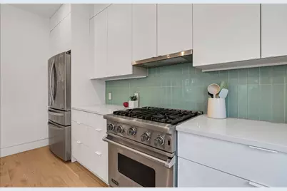 415 Monmouth St #1, Jersey City, NJ 07302 - Photo 8