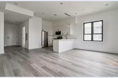 425 Avenue C #501, Bayonne, NJ 07002 - Photo 12