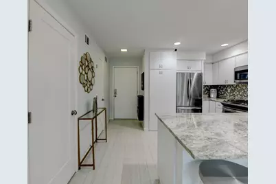 727 Mainsail Lane #727, Secaucus, NJ 07094 - Photo 6