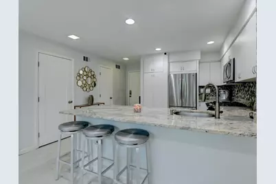 727 Mainsail Lane #727, Secaucus, NJ 07094 - Photo 8