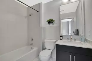 100 Thompson Ln, Edgewater, NJ 07020 - Photo 22