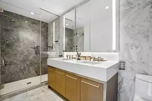 75 Park Ln S, Jersey City, NJ 07310 - Photo 18