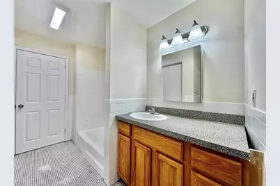 60 Hopkins Ave #2, Jersey City, NJ 07306 - Photo 6