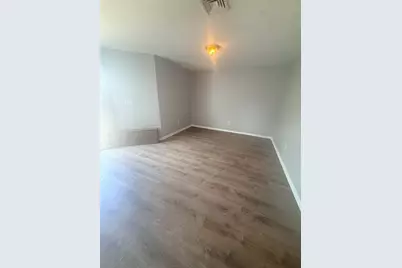 592 Bramhall Ave #1, Jersey City, NJ 07304 - Photo 6