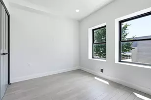 133 Clifton Pl, Jersey City, NJ 07304 - Photo 18