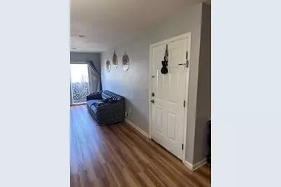 287 Old Bergen Rd #2, Jersey City, NJ 07305 - Photo 6