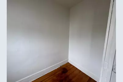 11 Bryant Ave #2, Jersey City, NJ 07306 - Photo 10