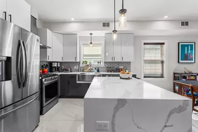 36 Lincoln St #2, Jersey City, NJ 07307 - Photo 6