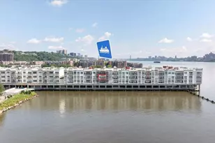 217 The Promenade, Edgewater, NJ 07020 - Photo 2