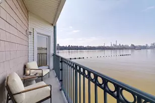 217 The Promenade, Edgewater, NJ 07020 - Photo 6
