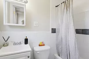 198 Bowers St, Jersey City, NJ 07307 - Photo 18