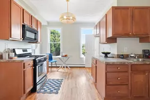 198 Bowers St, Jersey City, NJ 07307 - Photo 1