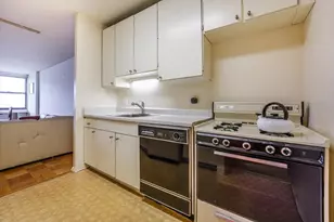 7002 Blvd E, Guttenberg, NJ 07093 - Photo 10