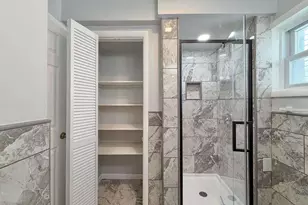 42 Greenville Ave, Jersey City, NJ 07305 - Photo 20