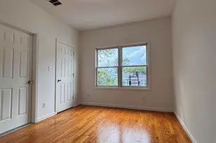 215 Delaware Ave, Jersey City, NJ 07306 - Photo 6