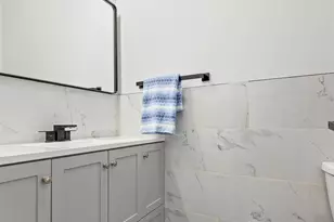 85 Oxford Ave, Jersey City, NJ 07304 - Photo 32