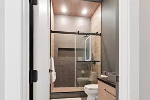256 Claremont Ave, Jersey City, NJ 07305 - Photo 22