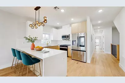 110 Pamrapo Ave #2, Jersey City, NJ 07305 - Photo 4