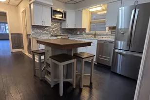 159 W 10th St, Bayonne, NJ 07002 - Photo 6