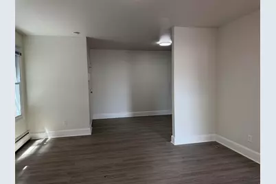 423 Avenue C #201, Bayonne, NJ 07002 - Photo 6
