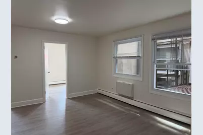 423 Avenue C #201, Bayonne, NJ 07002 - Photo 4