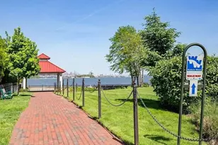 100 Shearwater Ct E, Jersey City, NJ 07305 - Photo 18