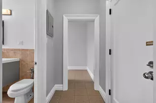 55 Corbin Ave, Jersey City, NJ 07306 - Photo 12