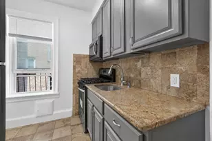55 Corbin Ave, Jersey City, NJ 07306 - Photo 2